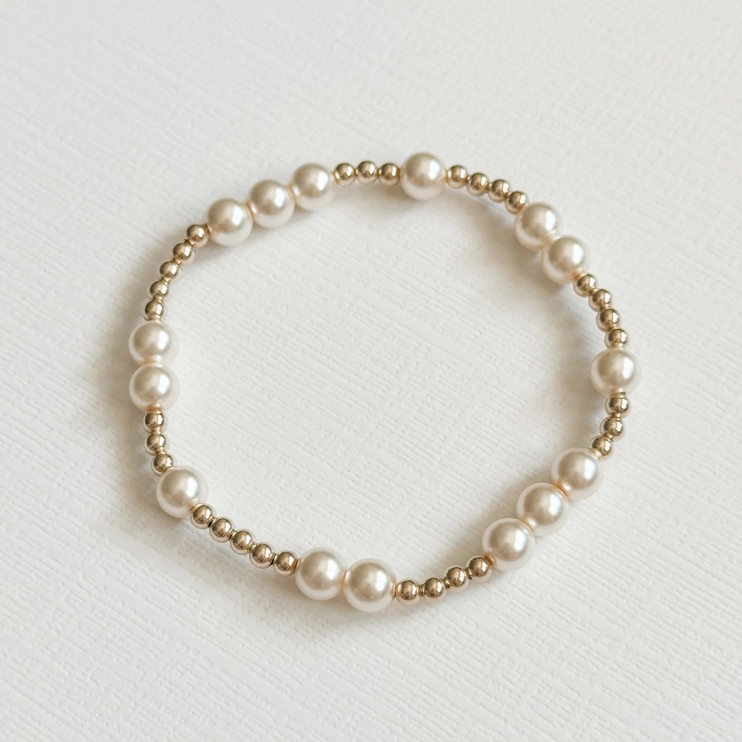 Chelsea Pearl & Gold Bracelet