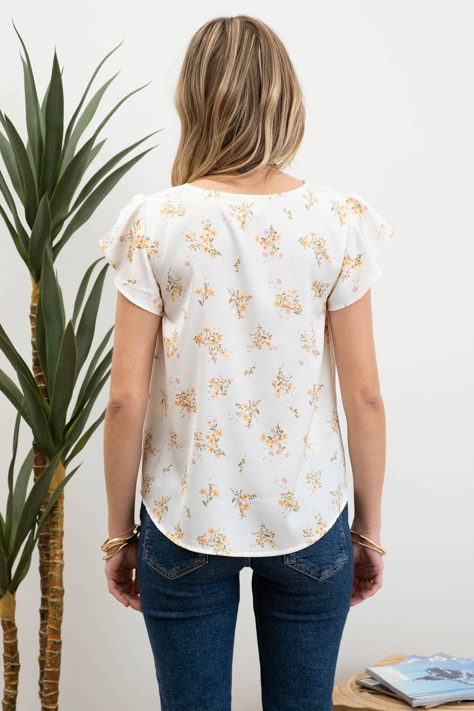FLORAL PRINT V NECK SCALLOP SATIN BLOUSE: OLIVE - Mila Rose Boutique, LLC