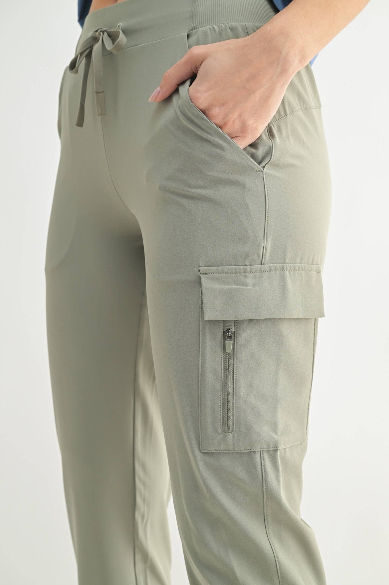High - Waisted Capri Active Joggers: Black - Mila Rose Boutique, LLC