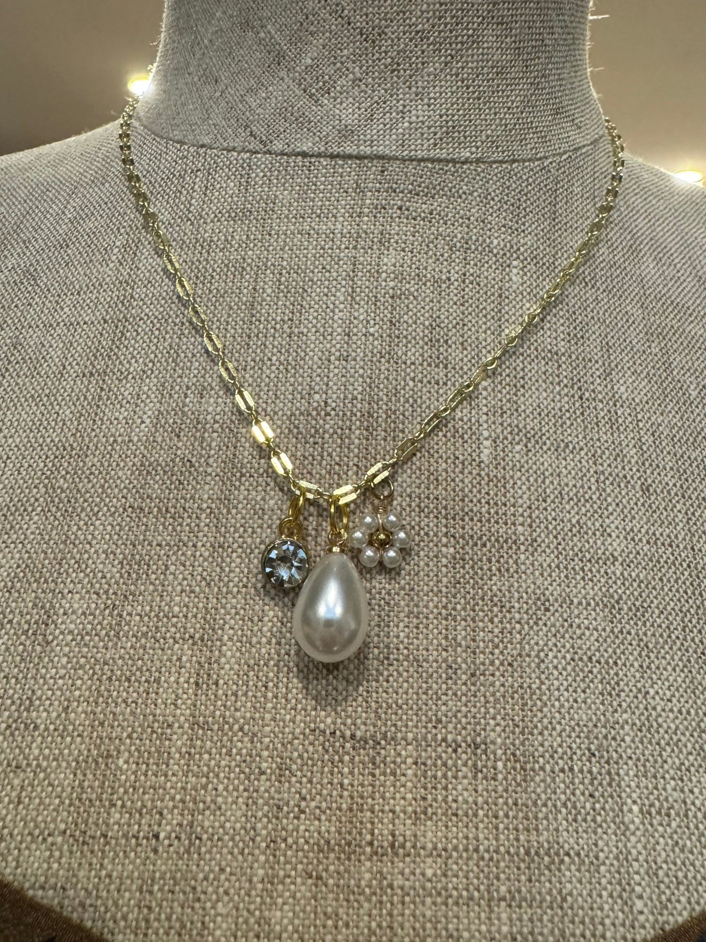 Teardrop 3 Charm Necklace - Mila Rose Boutique, LLC