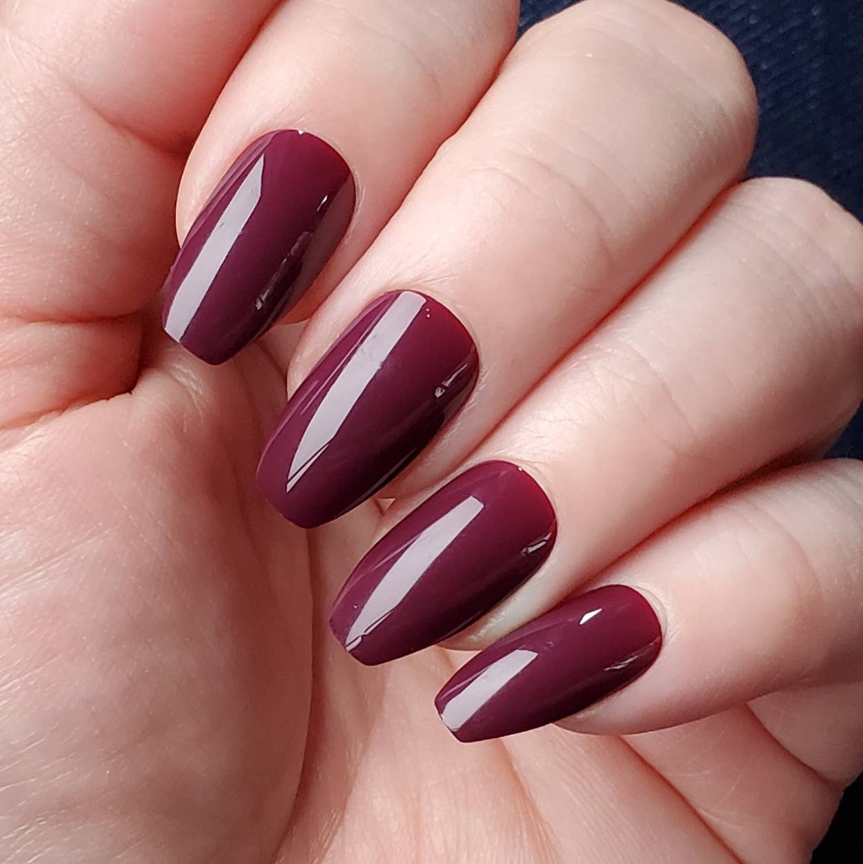 Burgundy Boss | Deep Red Reusable Artificial Press On Nails