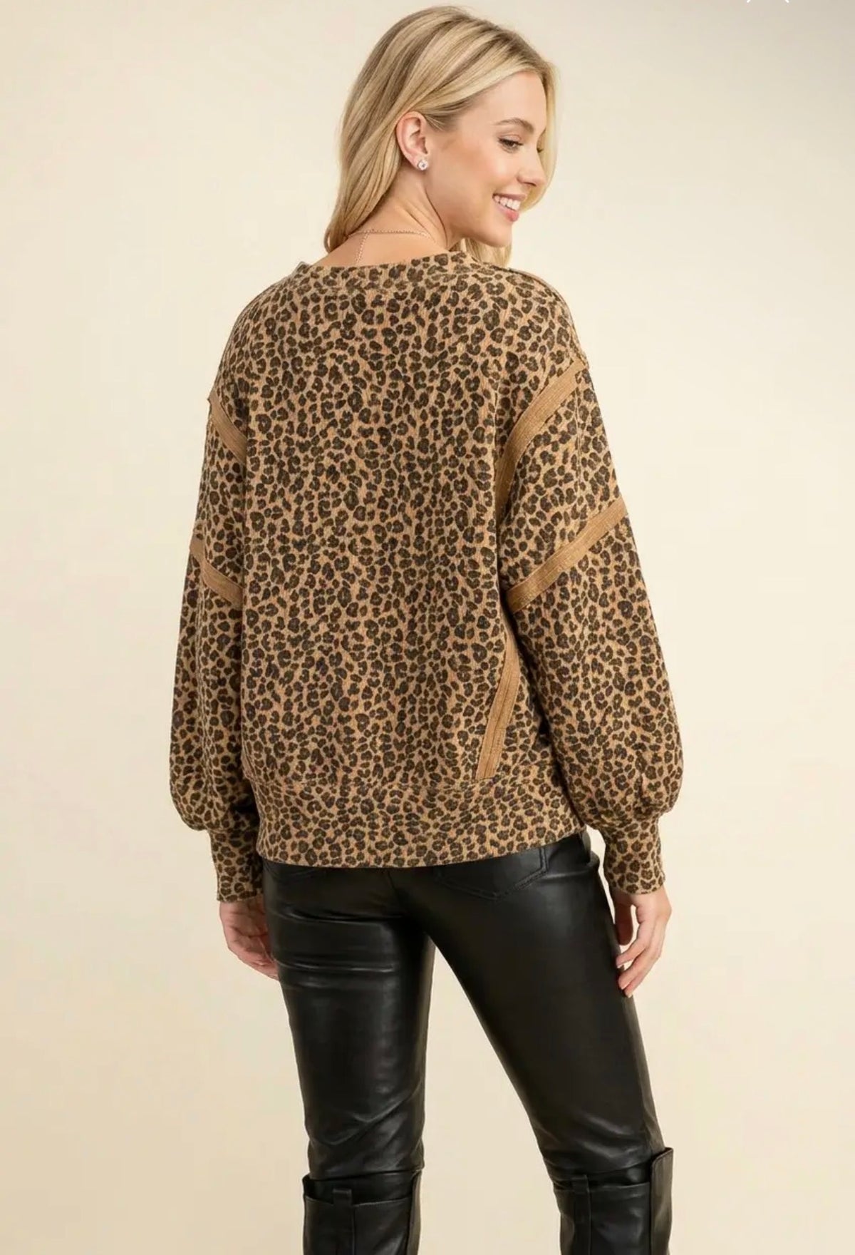 Leopard Contrast Trim Pullover