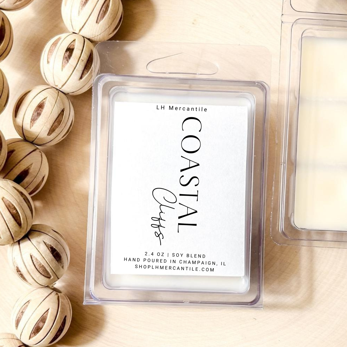 Coastal Cliffs Luxury Candle