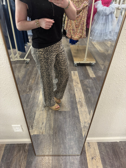 JBD Vintage Straight Leopard Jean