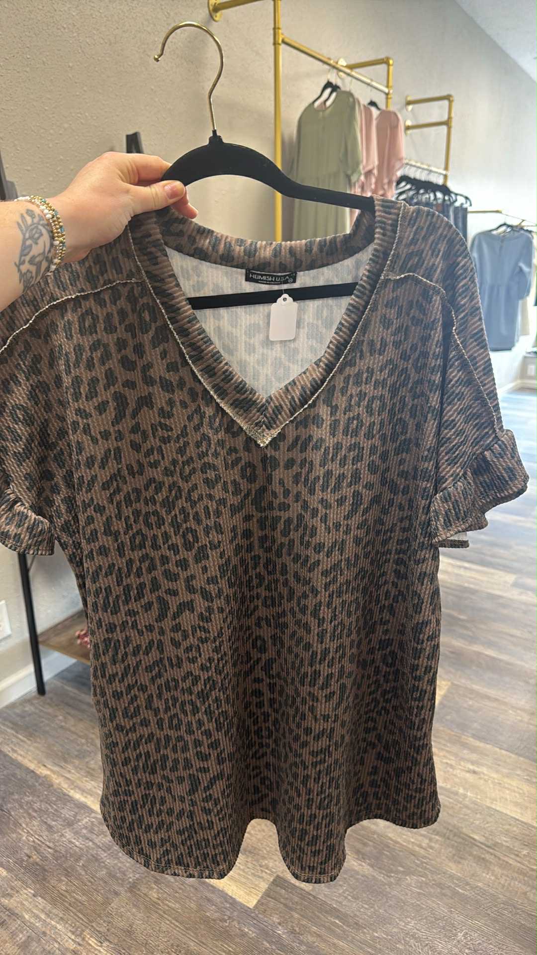 Leopard Curvy Knit Top