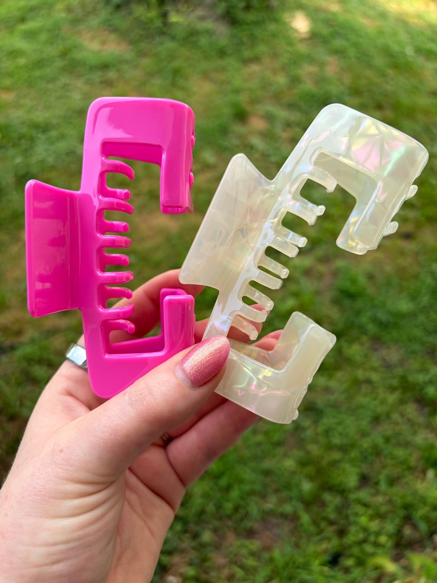 Oversized Hat Claw Clip