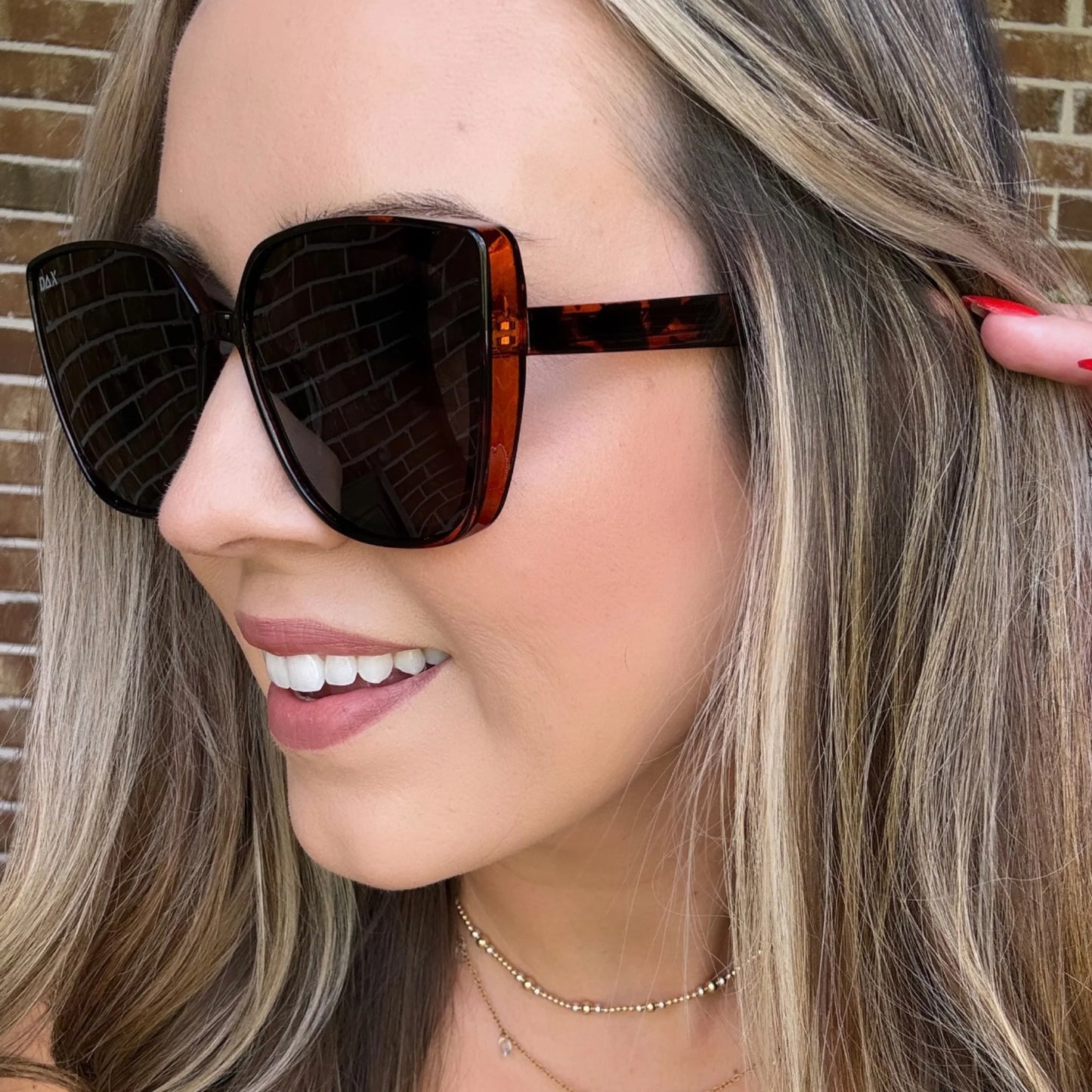 Lux Cat Eye Polarized Sunglasses