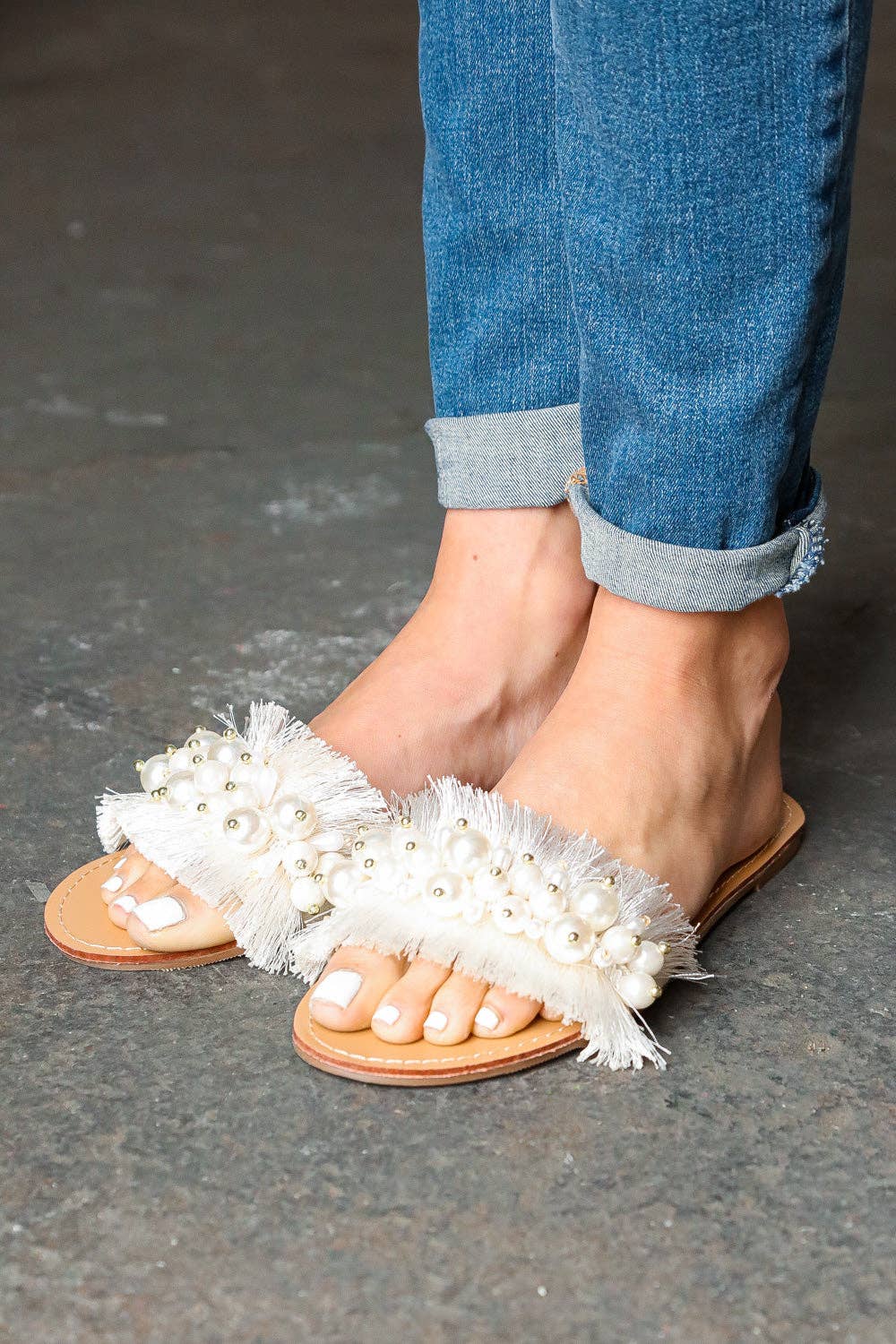 Ivory Linen Fray Beaded Faux Pearl Slide Sandal (Open Pack): 6-7.5