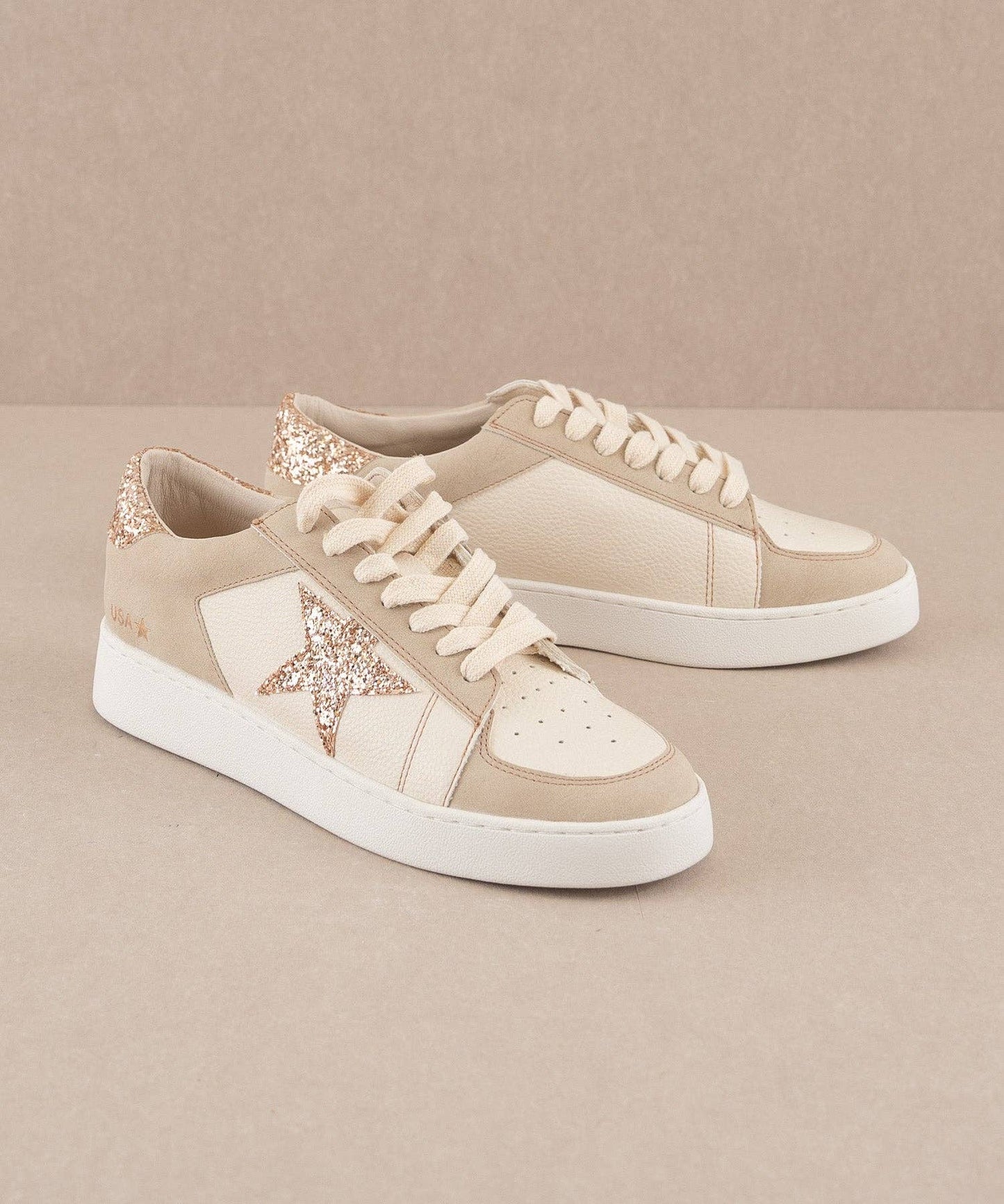 The Liberty Beige | Glitter Star Sneaker