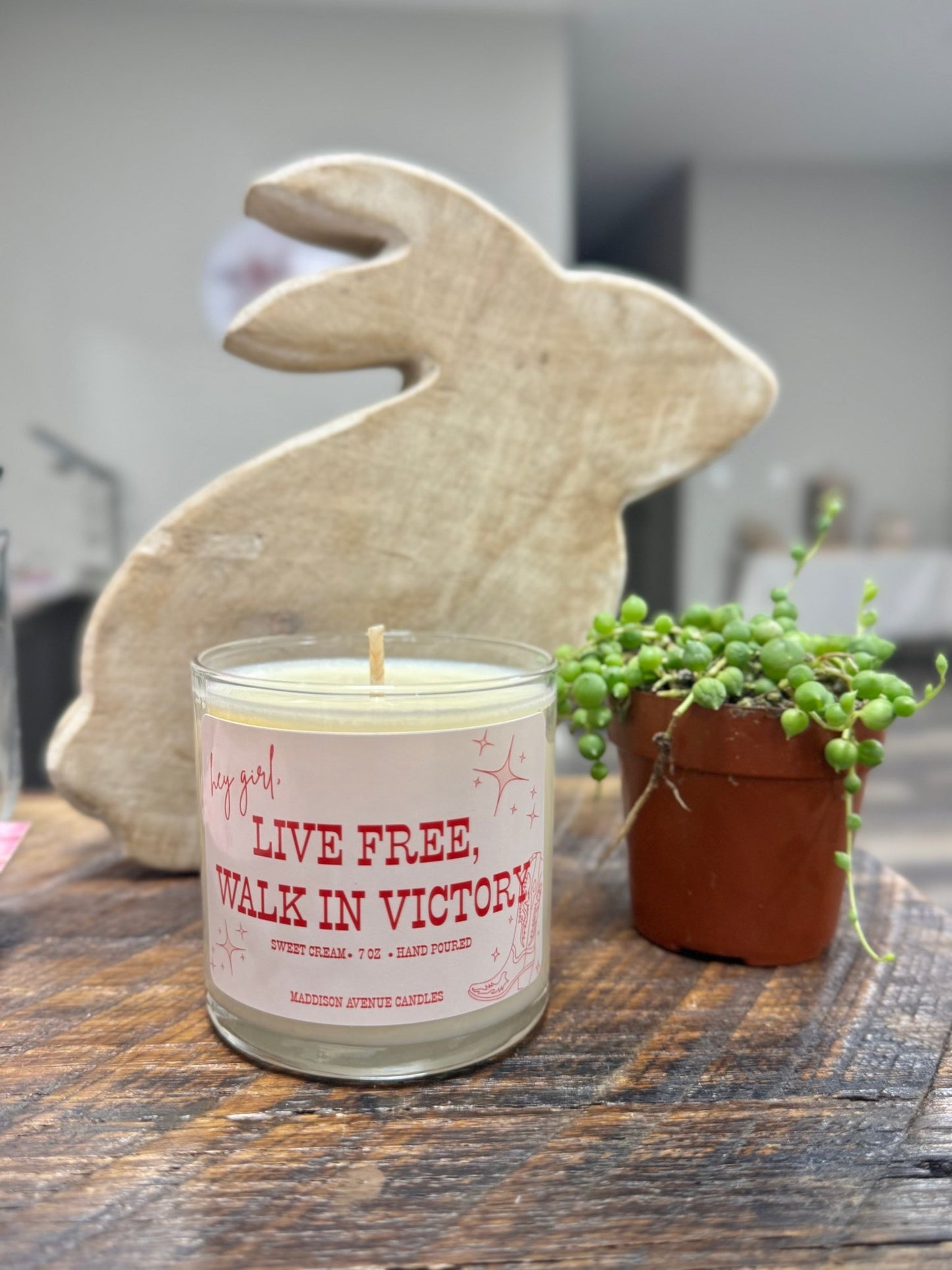 Hey Girl Candle - Mila Rose Boutique, LLC