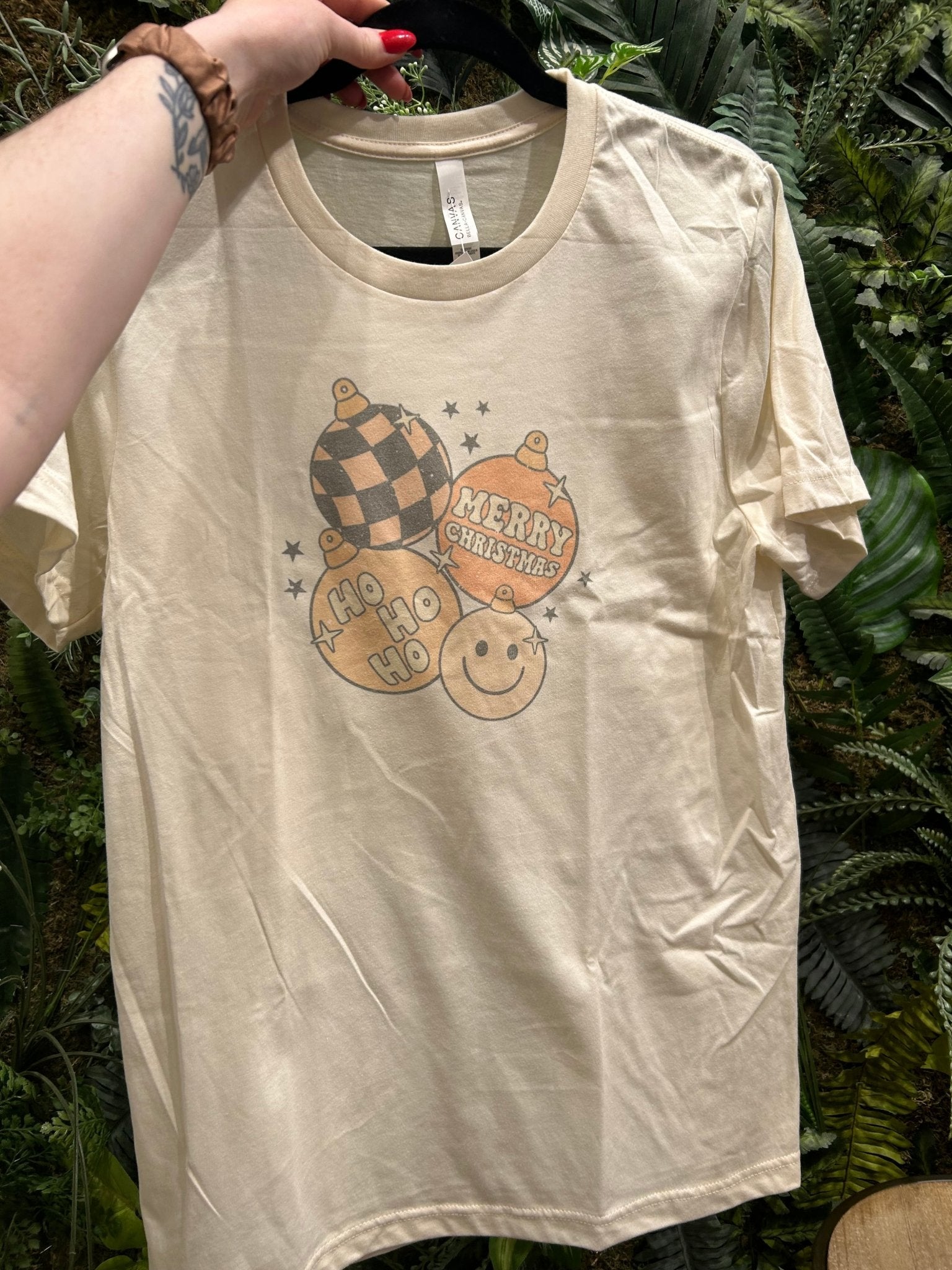 Vintage Ornament Tee - Mila Rose Boutique, LLC