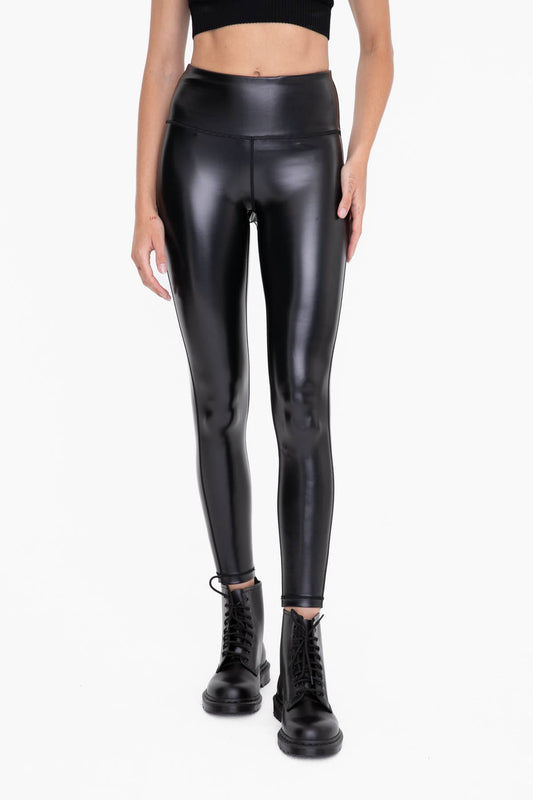 Glossy Liquid Highwaist Leggings: S:M:L (2:2:2) / BLACK